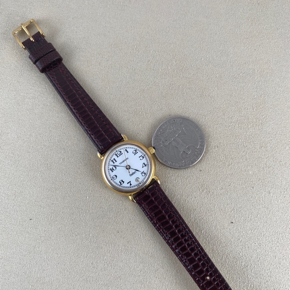 Vintage Tourneau Watch Swiss Made with Gold Plated Bezel Stainless Steel Case - Picture 7 of 9